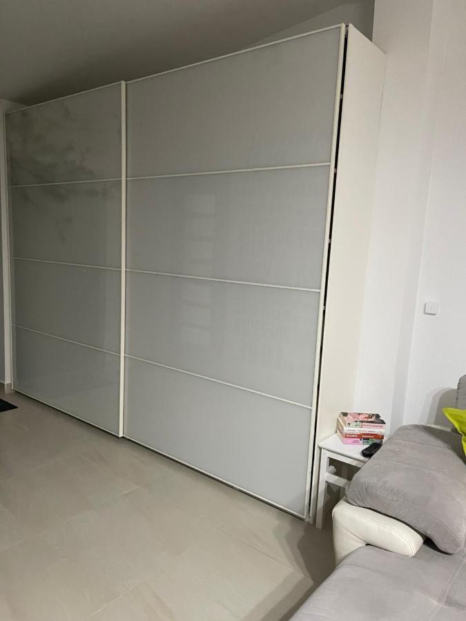 Apartament Rodzinny Ostrowiec Sw Ostrowiec Świętokrzyski Eksteriør bilde
