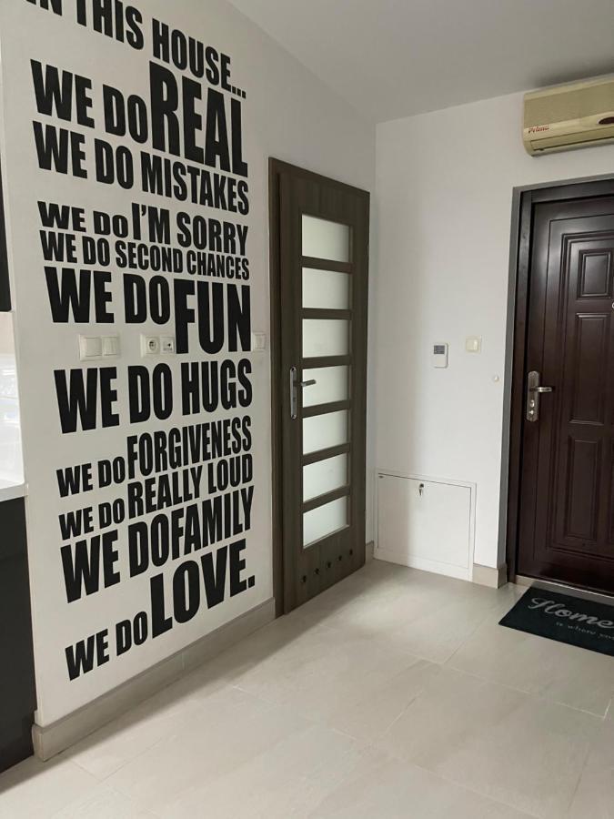 Apartament Rodzinny Ostrowiec Sw Ostrowiec Świętokrzyski Eksteriør bilde