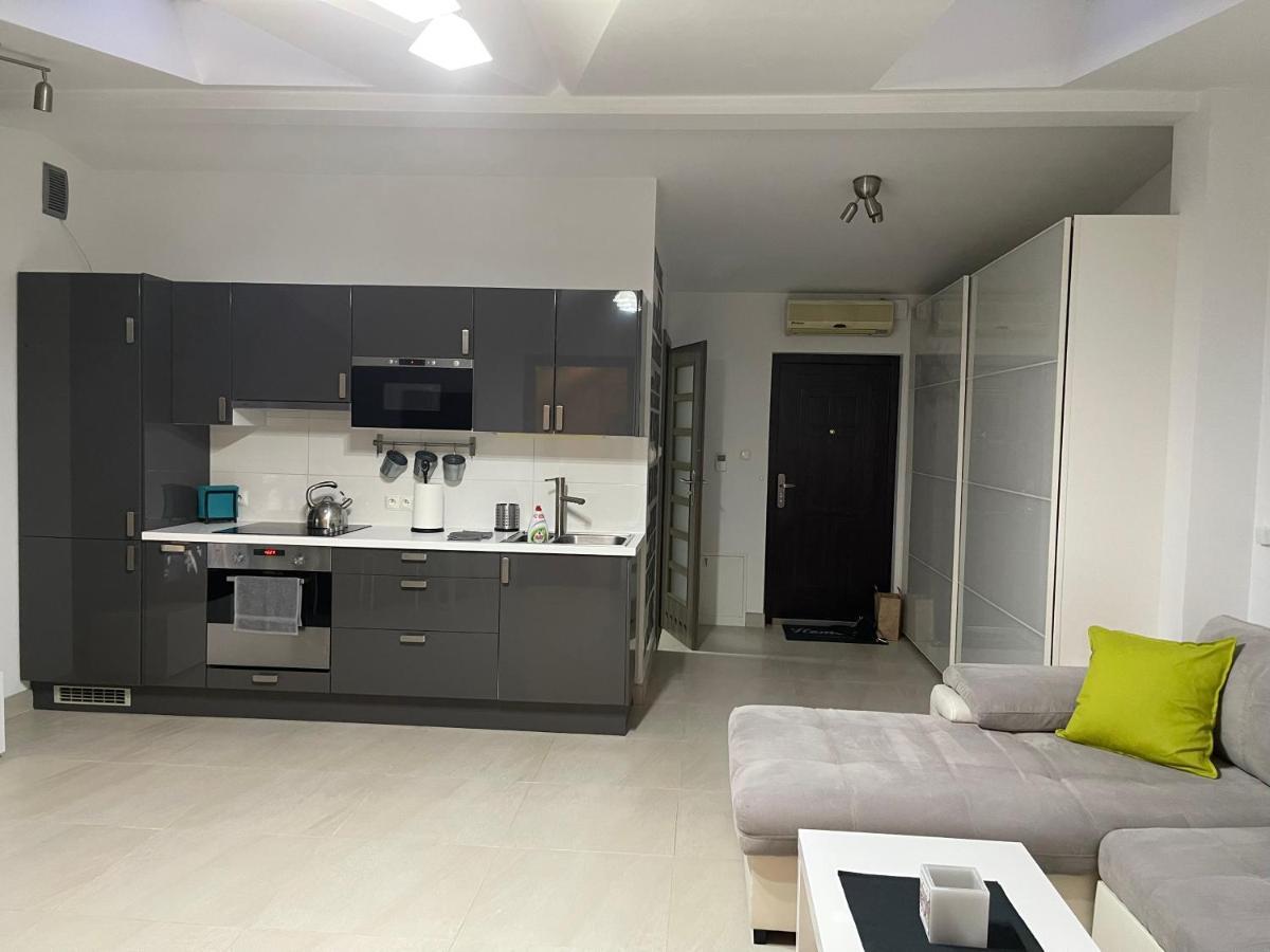Apartament Rodzinny Ostrowiec Sw Ostrowiec Świętokrzyski Eksteriør bilde